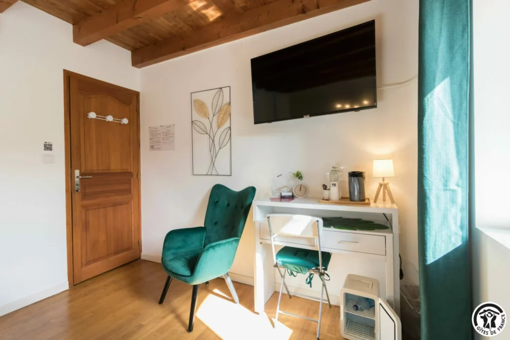 chambre d'hotes émeraude sud toulouse avec climatisation et piscine