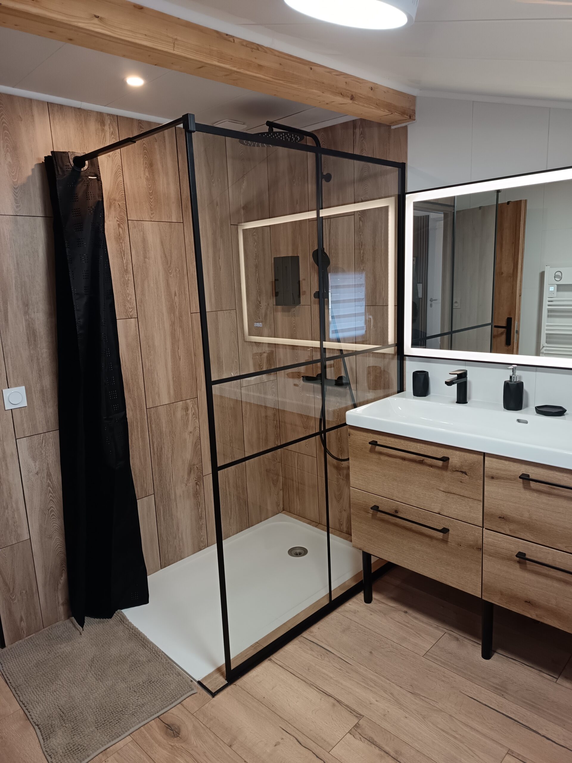 gites du moulin salle de bain le cozy